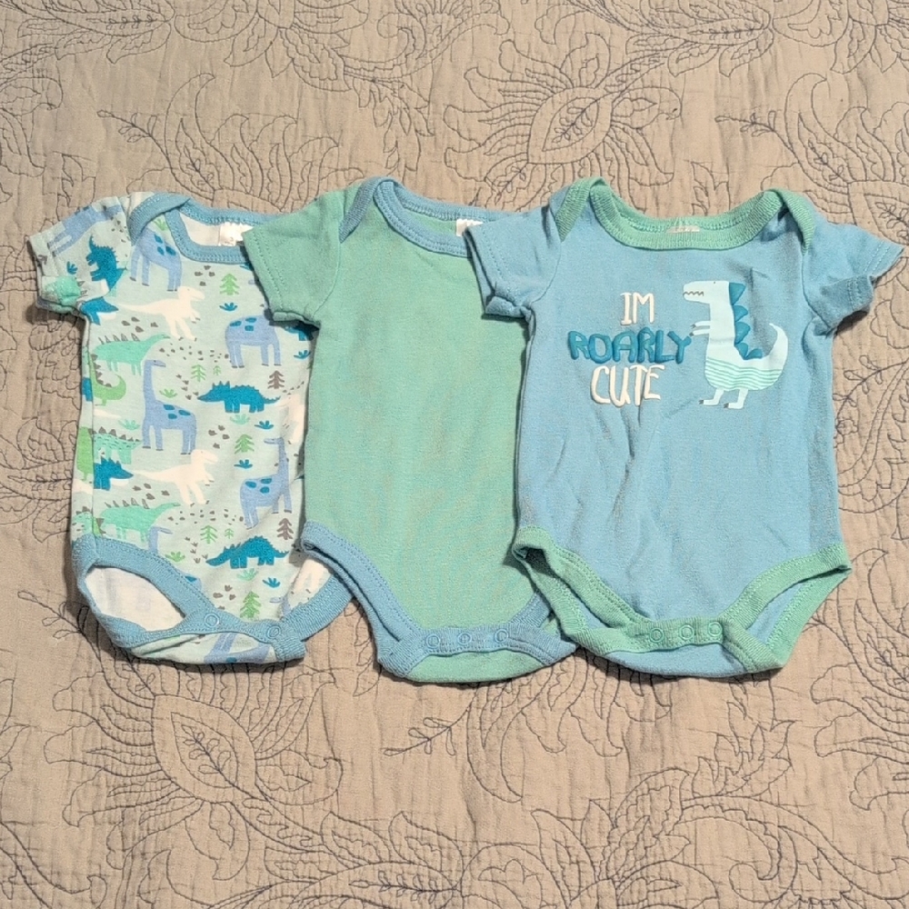 Dinosaur Print Baby Bodysuits in Blue and Green
